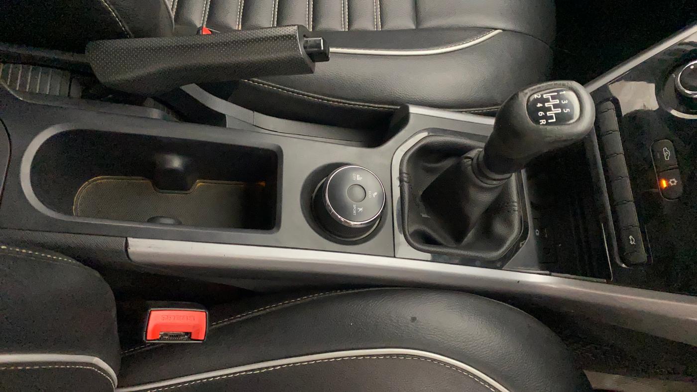 2022 Tata NEXON XM DIESEL, Diesel, Manual, 73,242 km, Gear Lever