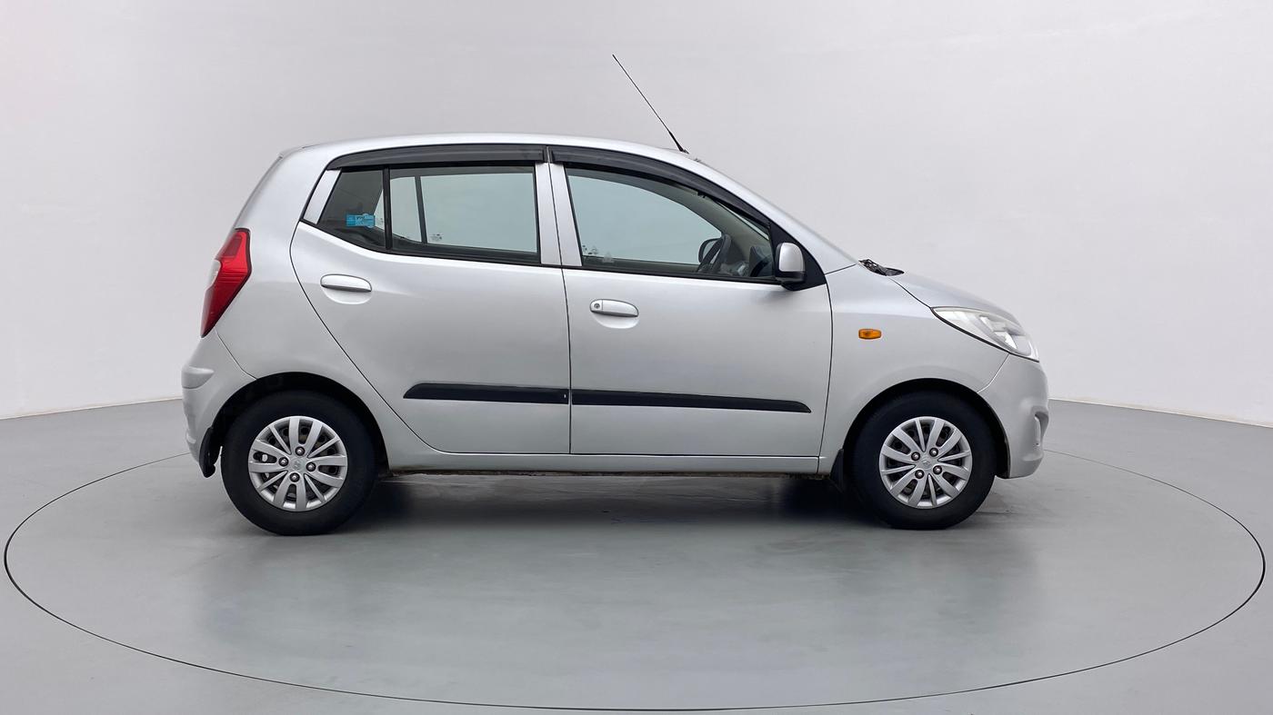 2015 Hyundai i10 SPORTZ 1.1 IRDE2, Petrol, Manual, 29,065 km, Right Side View
