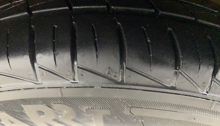 2020 Maruti Alto VXI PLUS, Petrol, Manual, 43,009 km, Right Front Tyre Tread