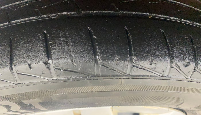 2020 Maruti Alto VXI PLUS, Petrol, Manual, 43,009 km, Right Rear Tyre Tread