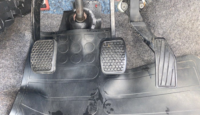 2020 Maruti Alto VXI PLUS, Petrol, Manual, 43,009 km, Pedals