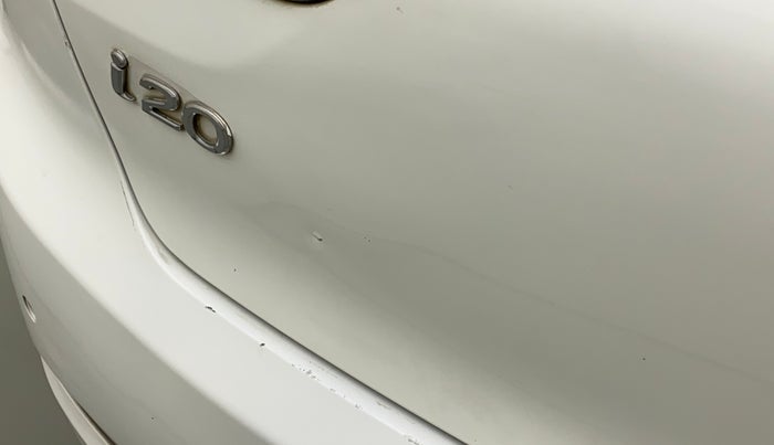 2017 Hyundai Elite i20 ASTA 1.2, Petrol, Manual, 78,546 km, Dicky (Boot door) - Slightly dented