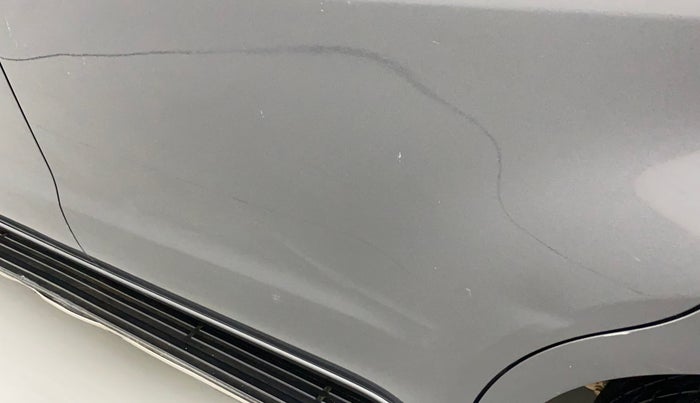 2018 Toyota Innova Crysta 2.4 VX 7 STR, Diesel, Manual, 72,099 km, Rear left door - Slightly dented