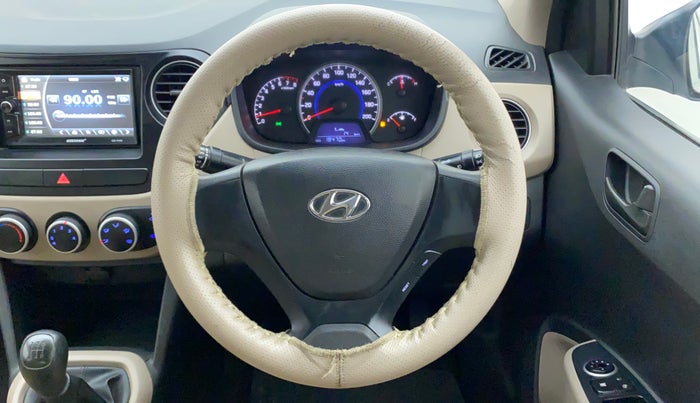 2017 Hyundai Grand i10 MAGNA 1.2 KAPPA VTVT, Petrol, Manual, 18,470 km, Steering Wheel Close Up