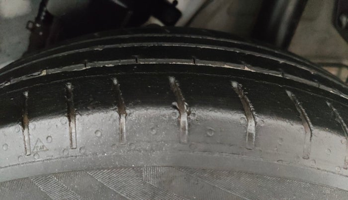 2023 Hyundai VENUE S(O) 1.2, Petrol, Manual, 89,108 km, Left Rear Tyre Tread