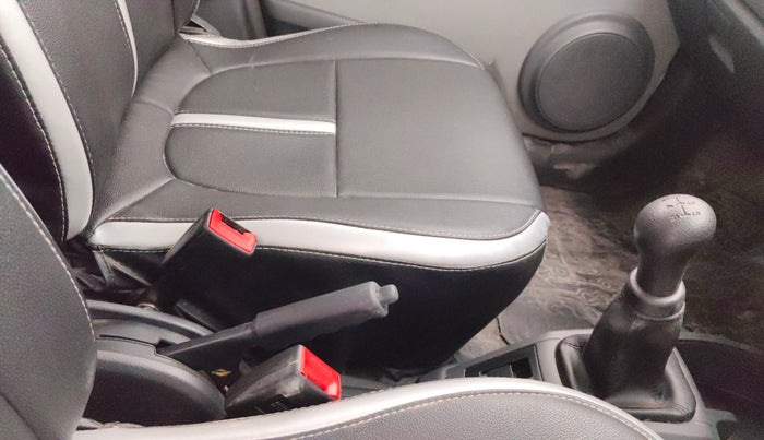 2017 Maruti Alto 800 LXI, Petrol, Manual, 2,373 km, Gear Lever