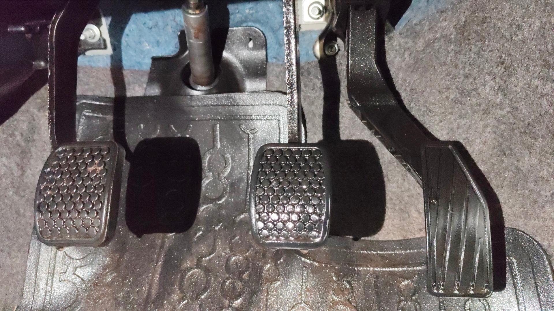 camera-Pedals