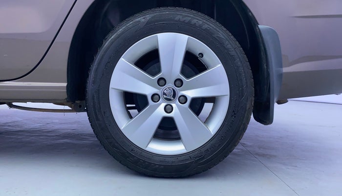 2021 Skoda Rapid AMBITION AT TSI, Petrol, Automatic, 20,450 km, Left Rear Wheel