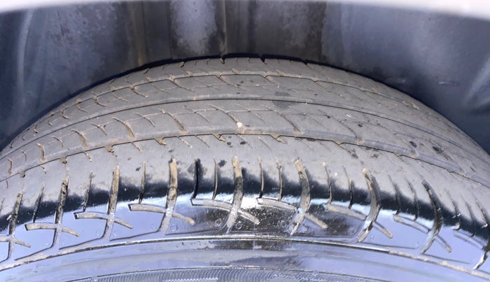 2021 Skoda Rapid AMBITION AT TSI, Petrol, Automatic, 20,450 km, Right Rear Tyre Tread