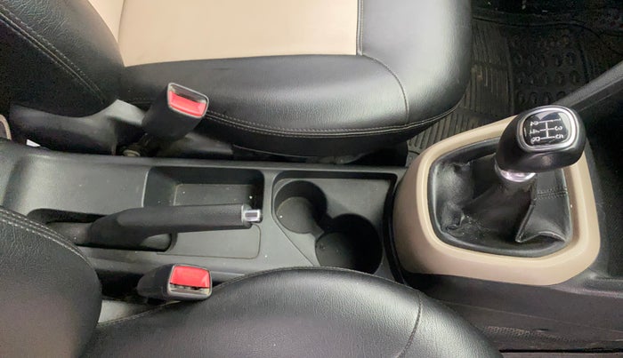 2014 Hyundai Grand i10 ASTA 1.2 KAPPA VTVT, Petrol, Manual, 1,14,993 km, Gear Lever
