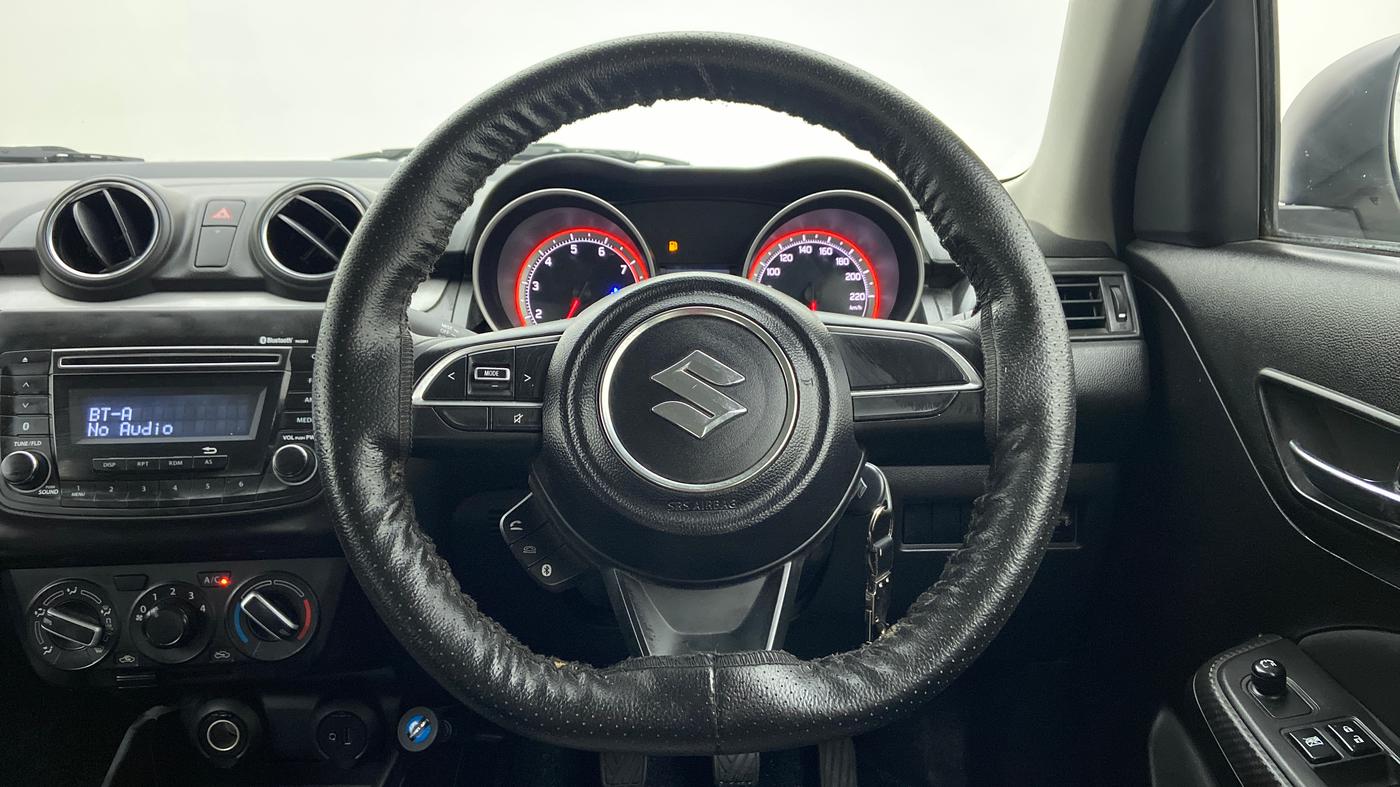 2019 Maruti Swift VXI, Petrol, Manual, 11,380 km, Steering Wheel Close Up