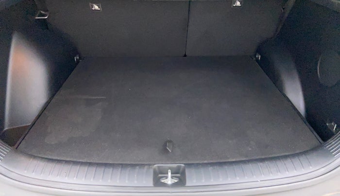 2019 KIA SELTOS GTX+ 1.4 MT, Petrol, Manual, 5,931 km, Boot Inside