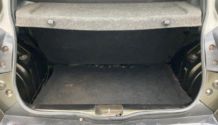 2015 Renault Kwid RXT 0.8, Petrol, Manual, 53,431 km, Boot Inside