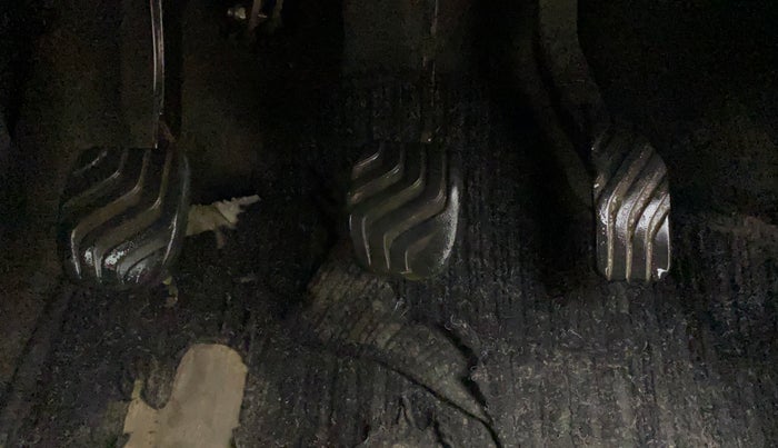 2015 Renault Kwid RXT 0.8, Petrol, Manual, 53,431 km, Pedals