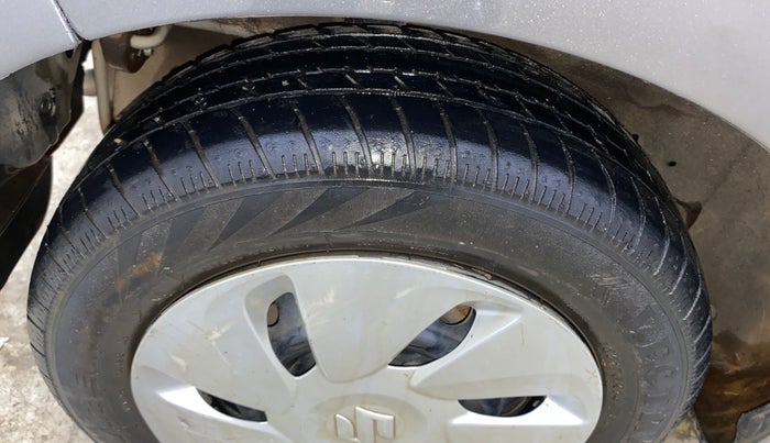2017 Maruti Celerio VXI AMT, Petrol, Automatic, 68,498 km, Right Rear Tyre Tread