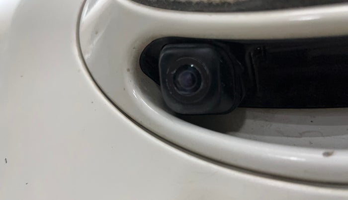 2017 Hyundai Grand i10 SPORTZ (O) AT 1.2 KAPPA VTVT, Petrol, Automatic, 24,817 km, Parking Camera