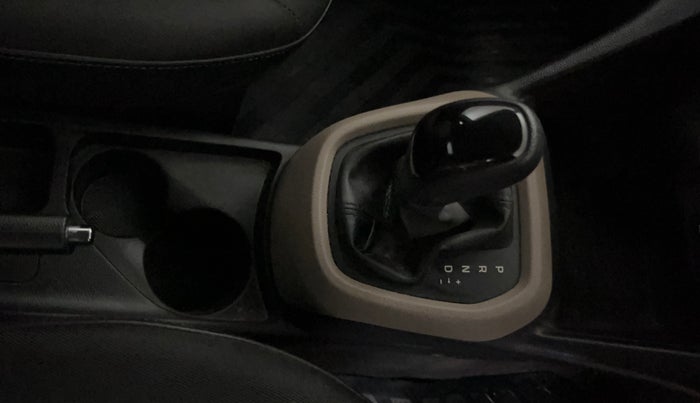2017 Hyundai Grand i10 SPORTZ (O) AT 1.2 KAPPA VTVT, Petrol, Automatic, 24,817 km, Gear Lever