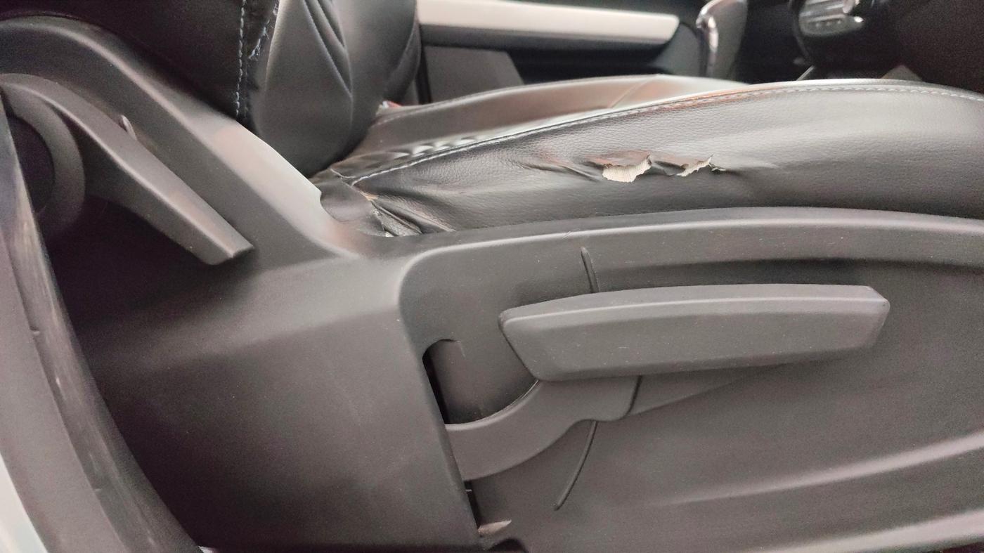 2021 Tata PUNCH CREATIVE  AMT, Petrol, Automatic, 22,727 km, Driver Side Adjustment Panel