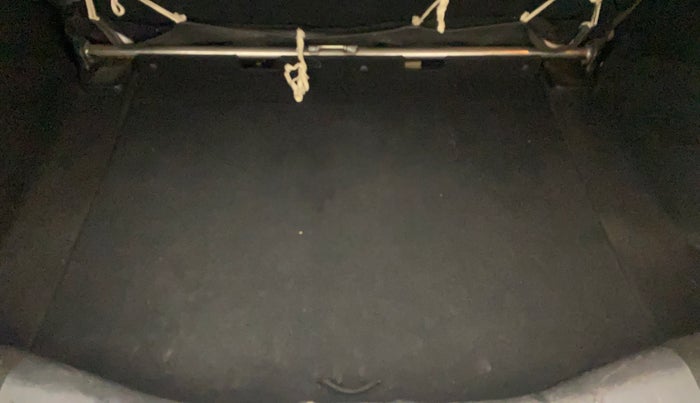 2015 Honda Jazz 1.5L I-DTEC SV, Diesel, Manual, 79,887 km, Boot Inside