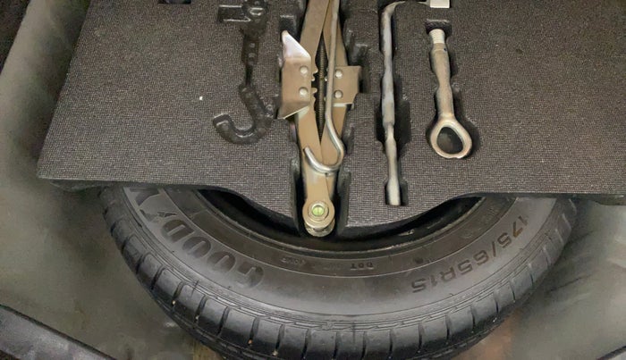 2015 Honda Jazz 1.5L I-DTEC SV, Diesel, Manual, 79,887 km, Spare Tyre