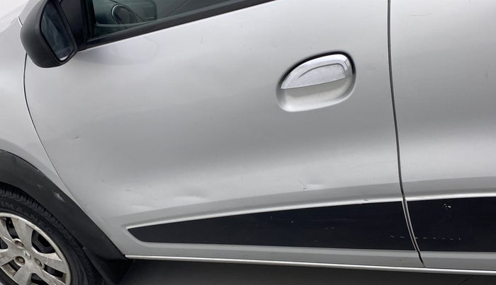2018 Renault Kwid RXT 0.8, Petrol, Manual, 49,162 km, Front passenger door - Minor scratches