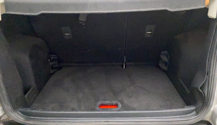 2018 Ford Ecosport TITANIUM 1.5L SPORTS(SUNROOF) DIESEL, Diesel, Manual, 64,215 km, Boot Inside
