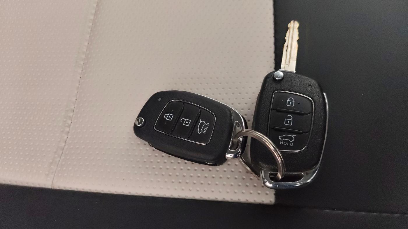 2023 Hyundai Creta EX 1.5 PETROL, Petrol, Manual, 11,623 km, Key Close Up