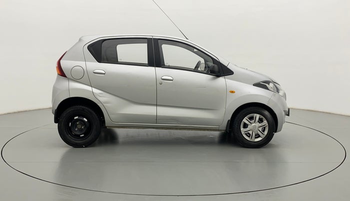 2017 Datsun Redi Go T (O), Petrol, Manual, 30,239 km, Right Side View