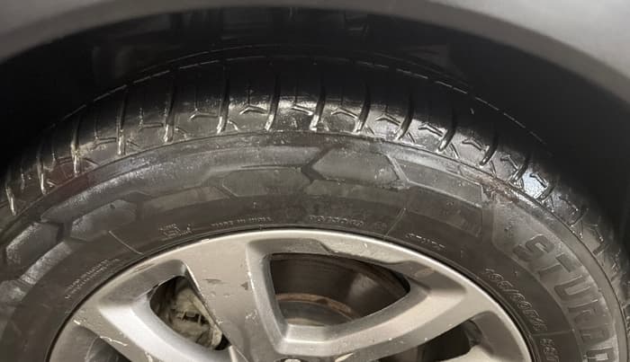 2018 Ford FREESTYLE TITANIUM 1.2 PETROL, Petrol, Manual, 1,07,569 km, Left Front Tyre Tread