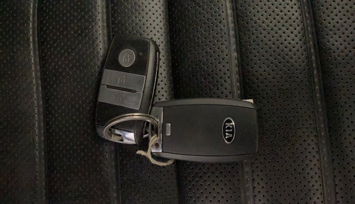 2019 KIA SELTOS GTK 1.4 PETROL, Petrol, Manual, 74,395 km, Key Close Up