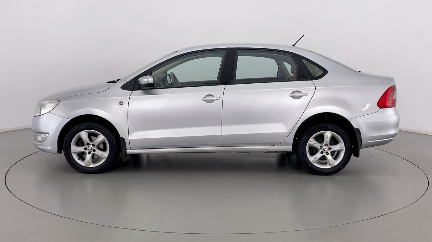 2014 Skoda Rapid 1.5 TDI MT Ambition Plus, Diesel, Manual, 60,646 km, Left Side