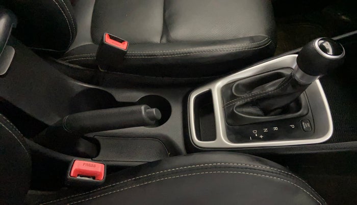 2019 Hyundai VENUE S 1.0 TURBO DCT, Petrol, Automatic, 54,760 km, Gear Lever