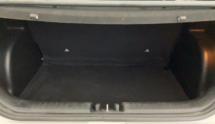 2019 Hyundai VENUE S 1.0 TURBO DCT, Petrol, Automatic, 54,760 km, Boot Inside