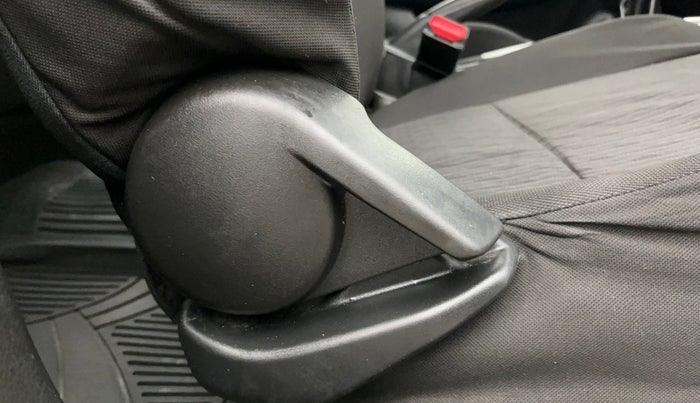 2016 Maruti Baleno DELTA PETROL 1.2, Petrol, Manual, 92,959 km, Driver Side Adjustment Panel