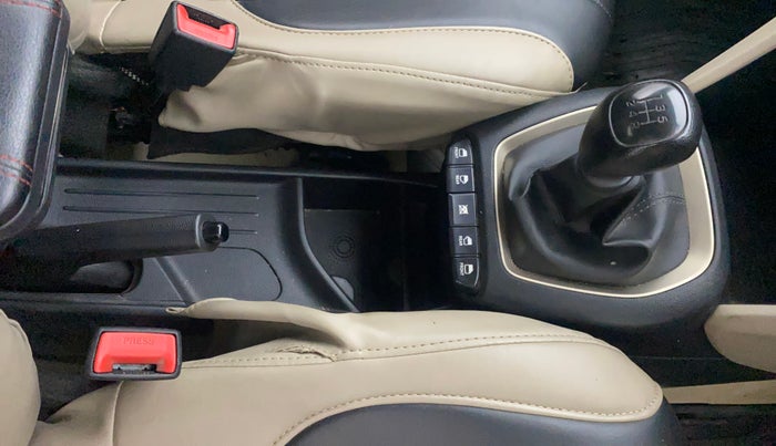 2020 Hyundai NEW SANTRO SPORTZ MT, Petrol, Manual, 46,872 km, Gear Lever