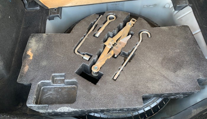 2018 Honda WR-V 1.2L I-VTEC VX MT, Petrol, Manual, 1,14,300 km, Spare Tyre