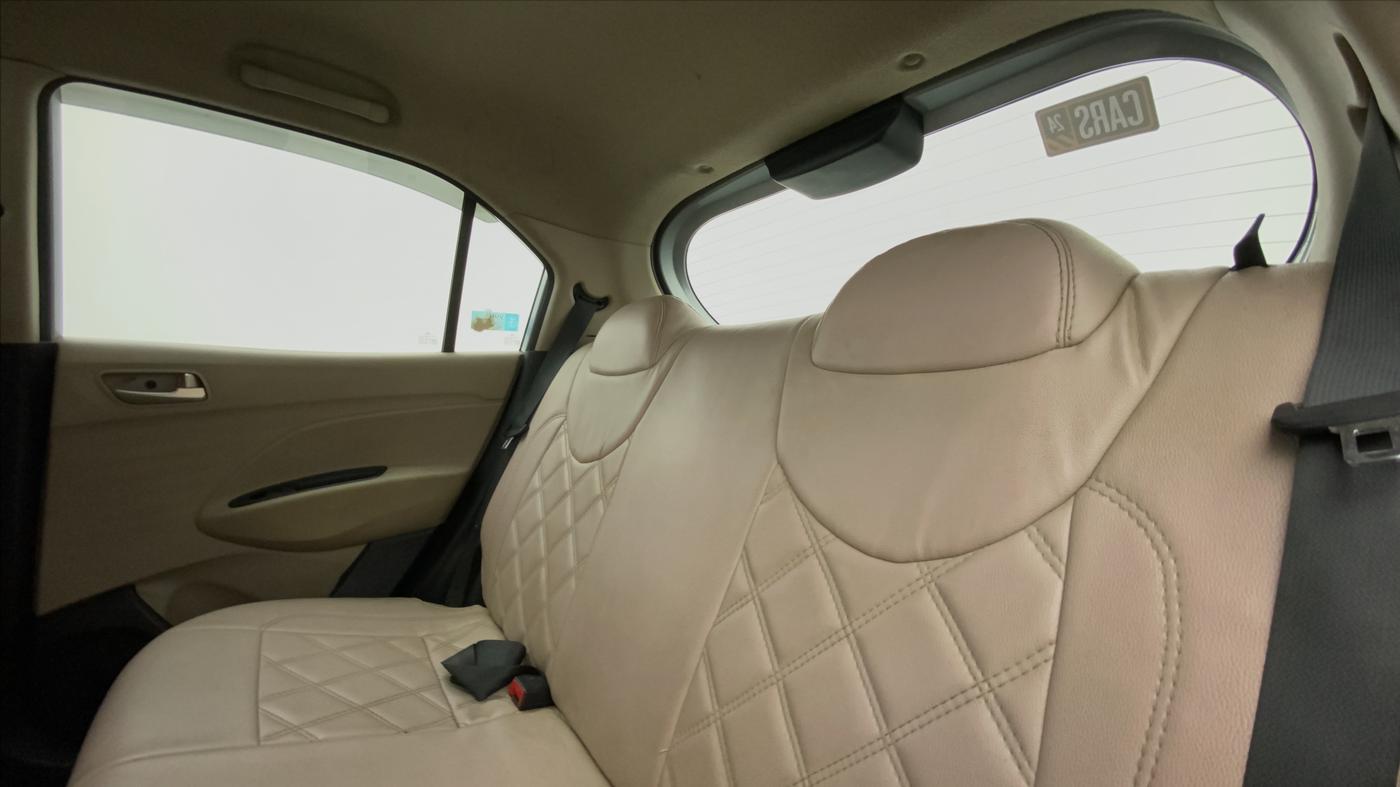 2018 Hyundai NEW SANTRO SPORTZ MT, Petrol, Manual, 1,04,192 km, Right Side Rear Door Cabin