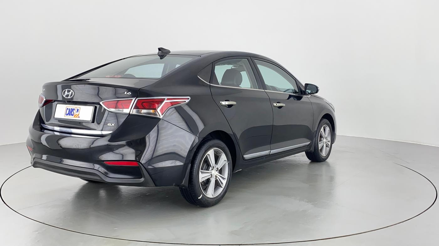 2018 Hyundai Verna 1.6 SX VTVT, Petrol, Manual, 18,716 km, Right Back Diagonal