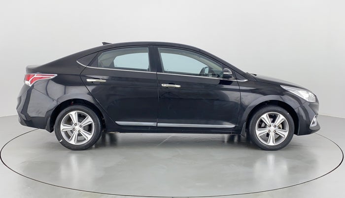 2018 Hyundai Verna 1.6 SX VTVT, Petrol, Manual, 18,716 km, Right Side View