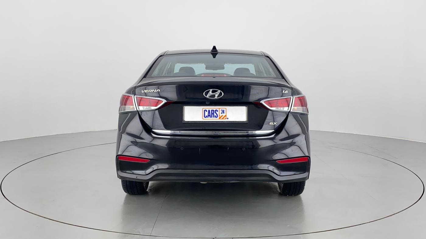 2018 Hyundai Verna 1.6 SX VTVT, Petrol, Manual, 18,716 km, Back/Rear