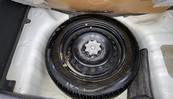 2014 Hyundai Grand i10 ASTA AT 1.2 KAPPA VTVT, Petrol, Automatic, 63,771 km, Spare Tyre