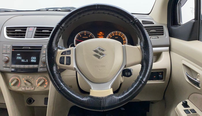 2013 Maruti Ertiga ZDI, Diesel, Manual, 47,643 km, Steering Wheel Close Up