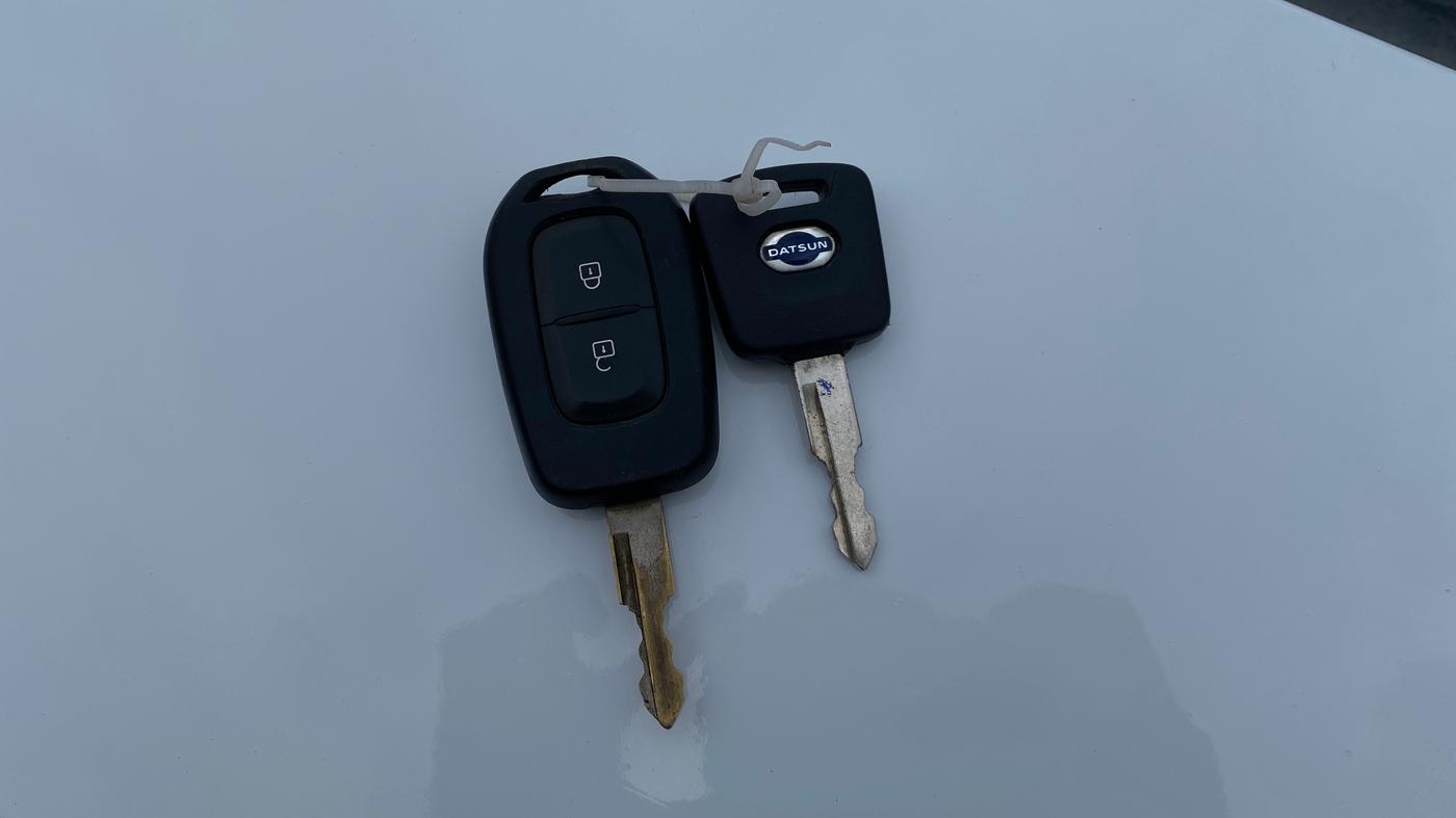 2017 Datsun Redi Go T (O), Petrol, Manual, 42,307 km, Key Close Up