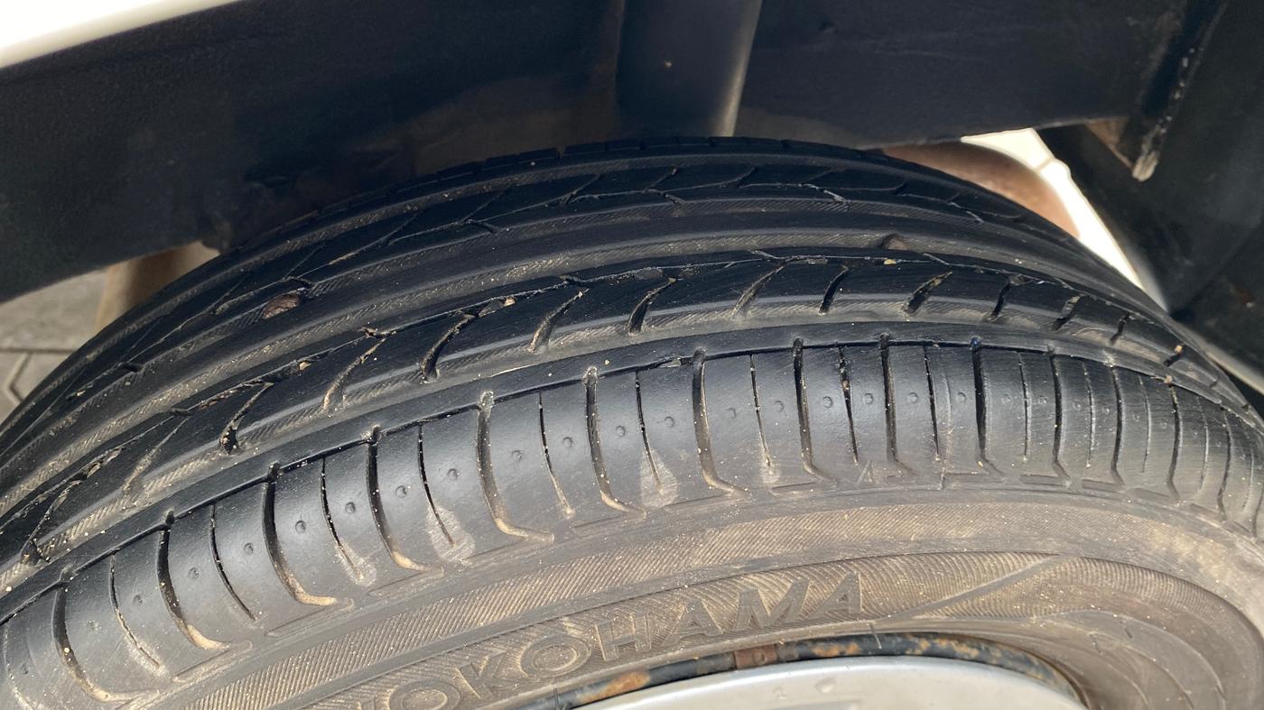 2017 Datsun Redi Go T (O), Petrol, Manual, 42,307 km, Left Rear Tyre Tread