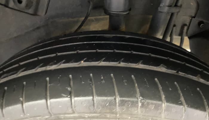 2021 Tata NEXON XMA SUNROOF PETROL, Petrol, Automatic, 36,385 km, Left Rear Tyre Tread