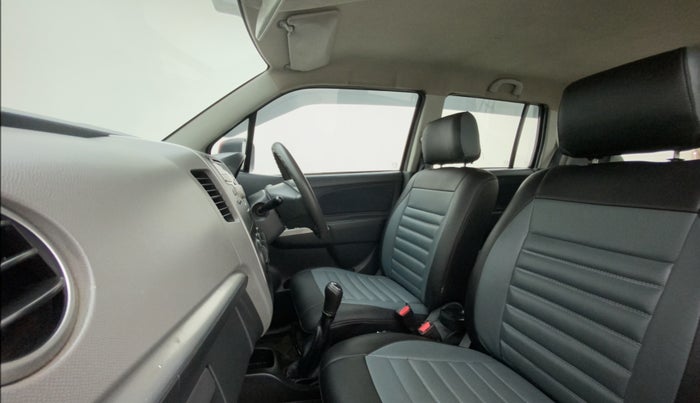 2011 Maruti Wagon R 1.0 VXI, Petrol, Manual, 38,782 km, Right Side Front Door Cabin