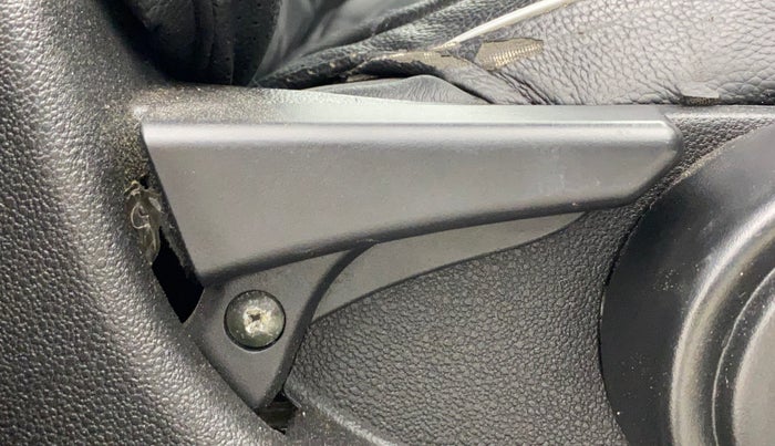 2018 Tata Tiago XZA PETROL, Petrol, Automatic, 63,540 km, Driver Side Adjustment Panel