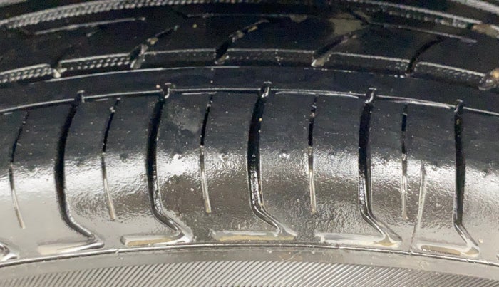 2018 Tata Tiago XZA PETROL, Petrol, Automatic, 63,540 km, Left Rear Tyre Tread