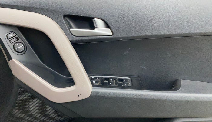 2019 Hyundai Creta SX 1.6 PETROL, Petrol, Manual, 55,390 km, Driver Side Door Panels Control