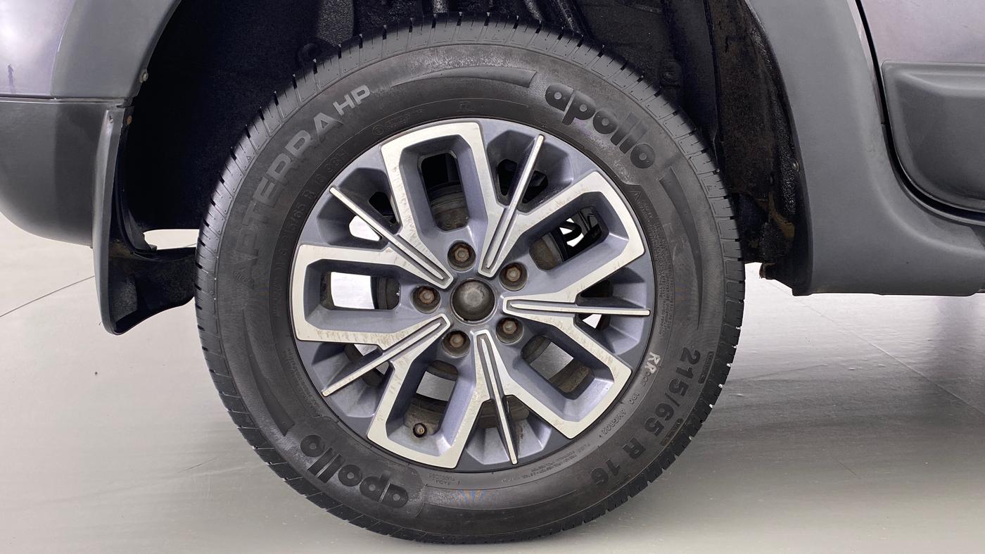 2019 Renault Duster RXS (O) CVT, Petrol, Automatic, 30,563 km, Right Rear Wheel